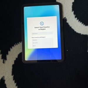 Black Tablet with Display
iPad mini 6 generation WiFi